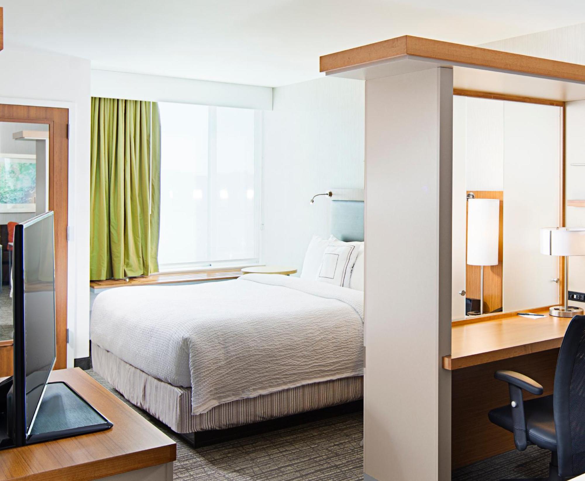 Springhill Suites By Marriott Carle Place Garden City Exteriér fotografie