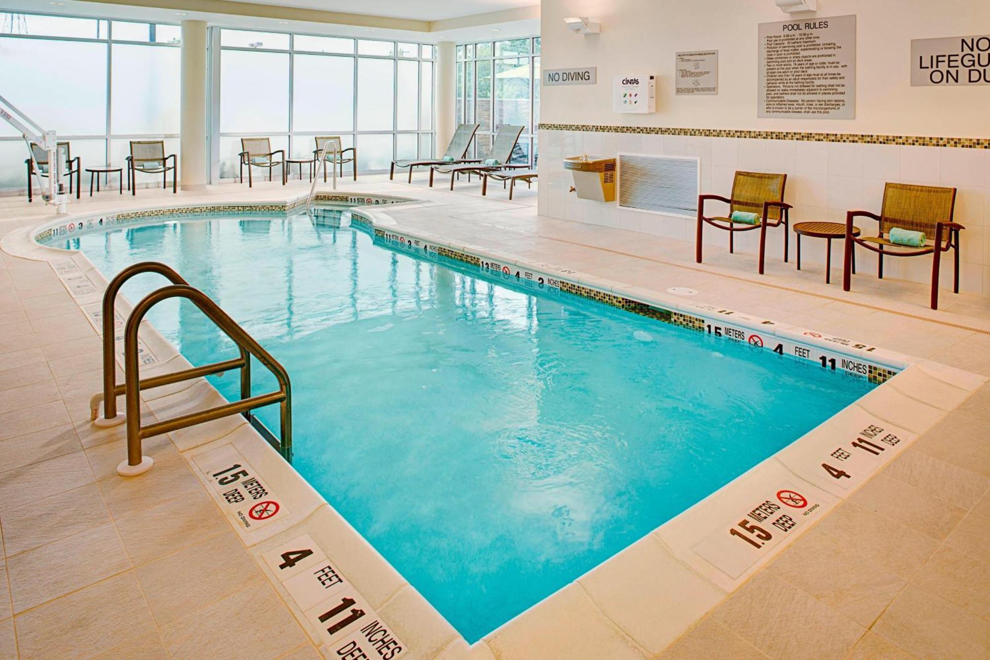 Springhill Suites By Marriott Carle Place Garden City Exteriér fotografie