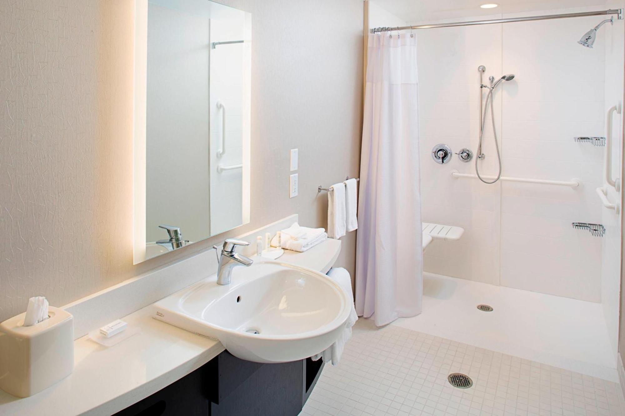 Springhill Suites By Marriott Carle Place Garden City Exteriér fotografie